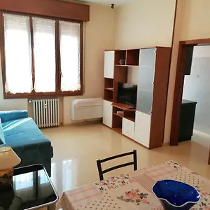 Viale Barozzi 118 Apartment